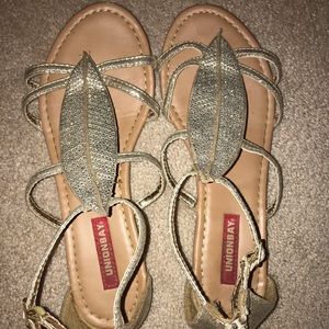 Union Bay Sandals